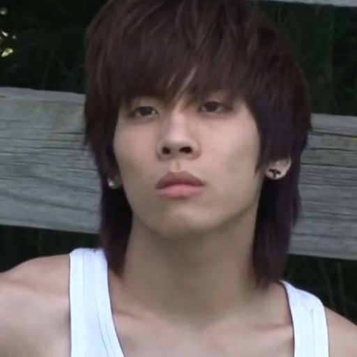 Jonghyun gallery image