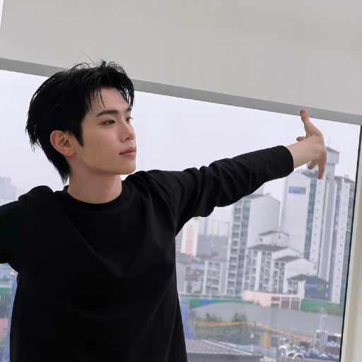Larawan sa gallery ni Kim Taerae