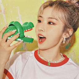 HaSeul gallery image