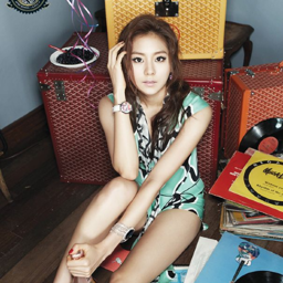 Kim Yujin gallery image