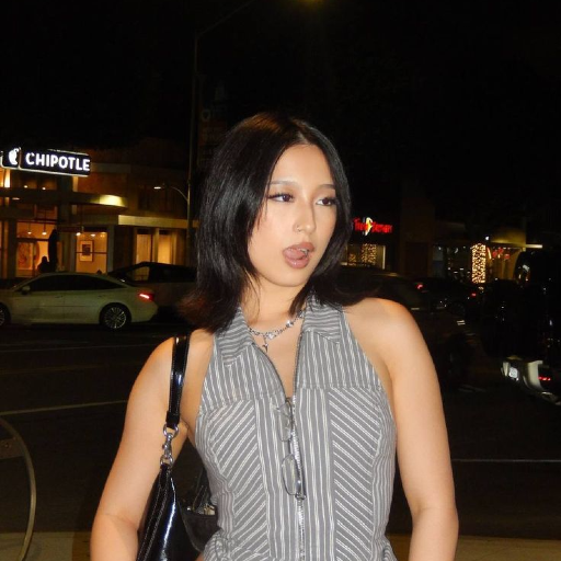 Image de galerie de Lexi