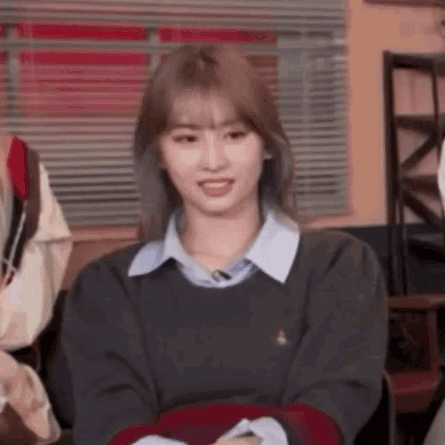 Momo gif