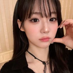 Yoon SeoYeon gallery image