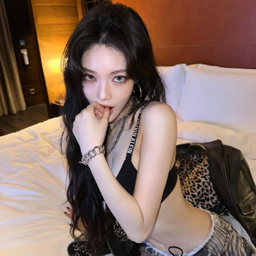 Chungha gallery image