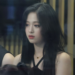 Ahyeon gallery image