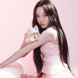 Youngseo gallery image