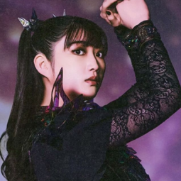 MOMOMETAL gallery image