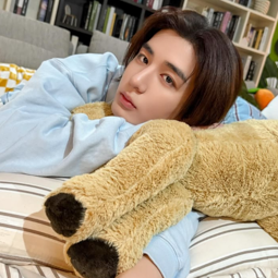 Leehan gallery image