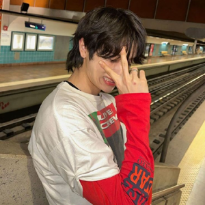 Sungchan gallery image