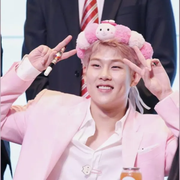 Joohoney gallery image