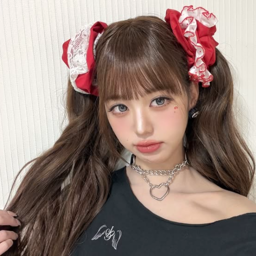 Wonyoung gallery image