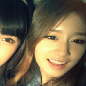 Jiyeon gallery image