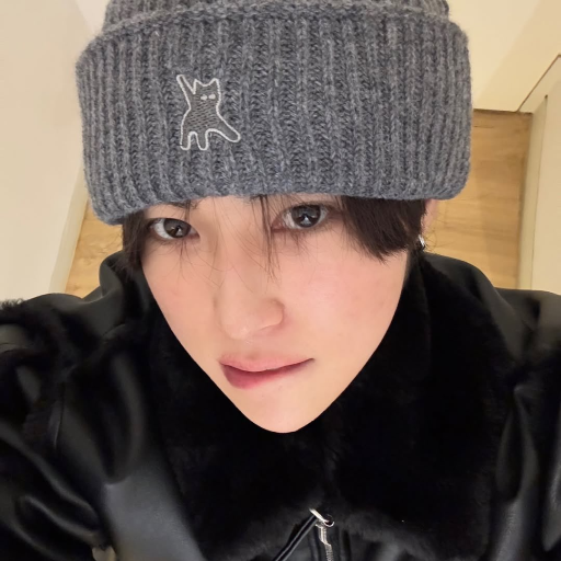 عکس گالری Kim Joohyoung