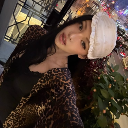 Chenyu gallery image