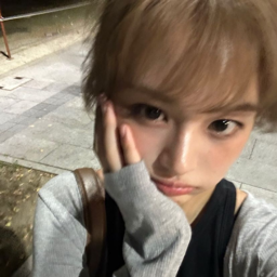 Sullyoon gallery image