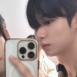 Kim Sungmin gallery image