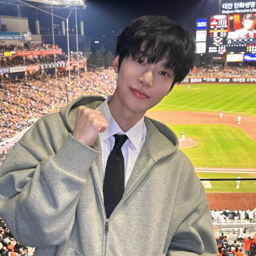 Doyoung gallery image