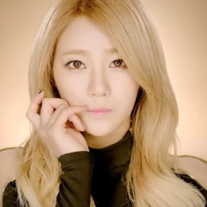 Seo Yuna gallery image