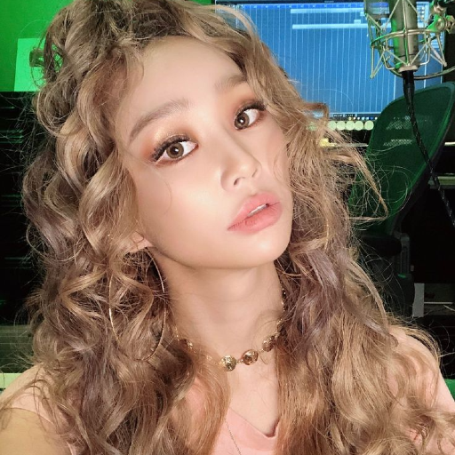 Imagem da galeria de Hyolyn