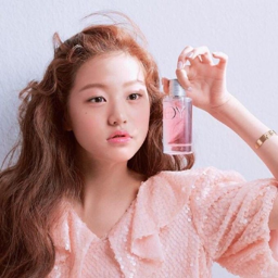 Wonyoung gallery image