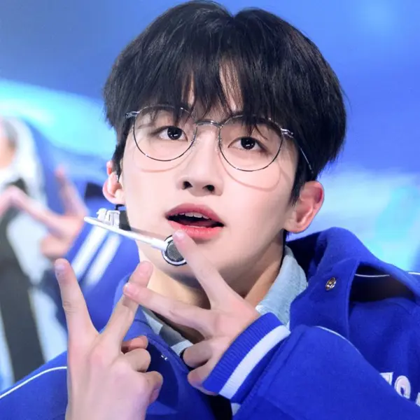 Jihoon gallery image