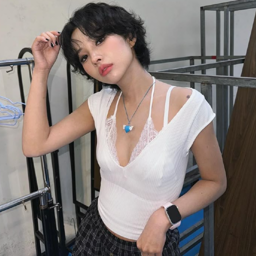 Soyeon gallery image