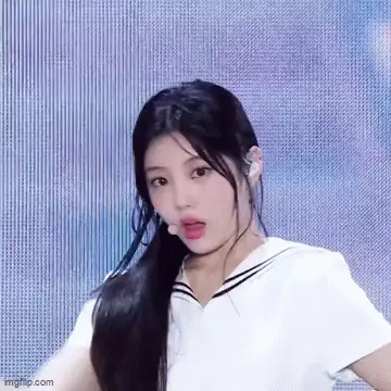 Wonhee gif