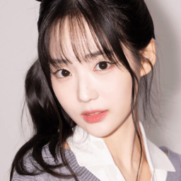 Yoon SeoYeon gallery image