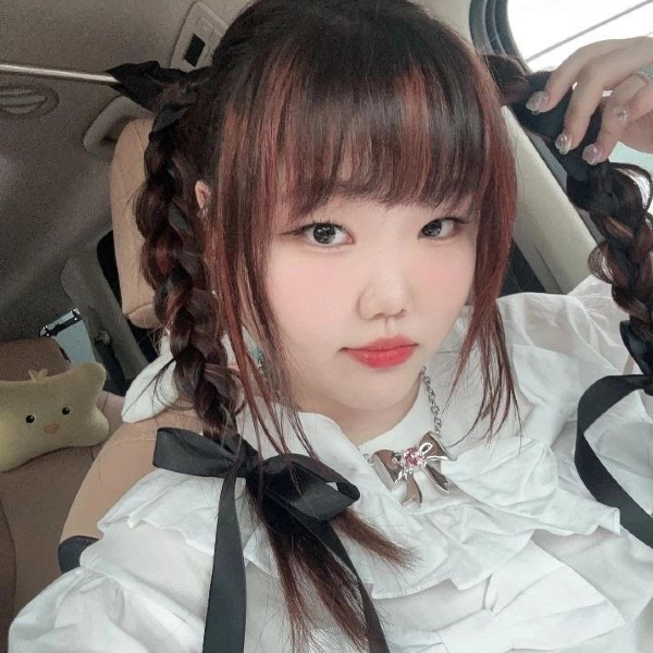 Lee Su-hyun gallery image