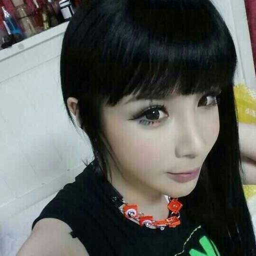 Bom gallery image