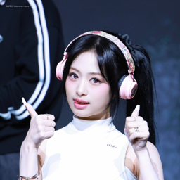 Ahyeon 4