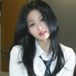 Ahyeon gallery image