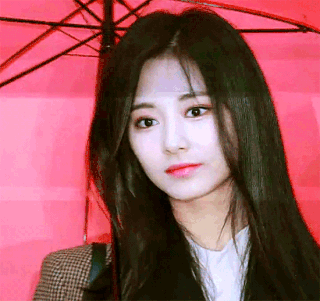 Tzuyu gif