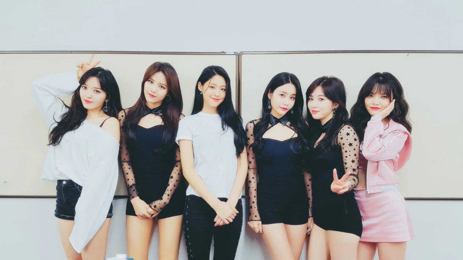 AOA photo