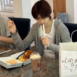 Juhoon gallery image