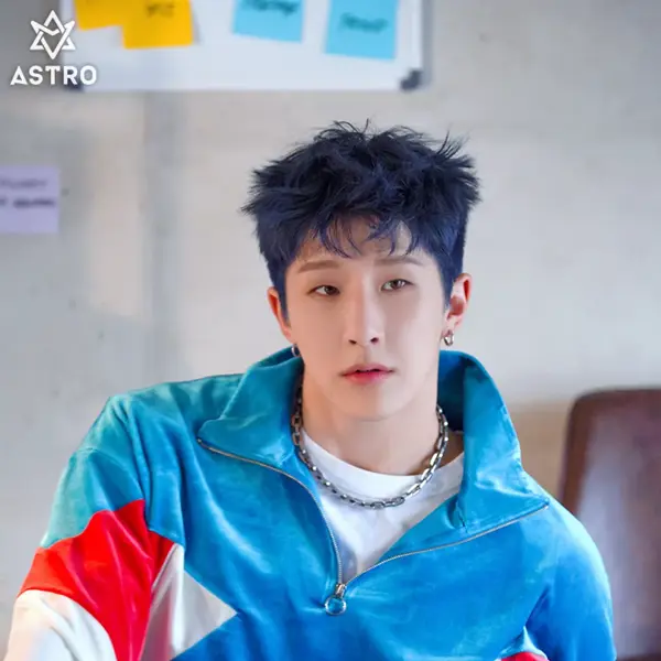 JinJin gallery image