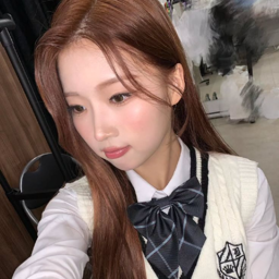 Minseo gallery image