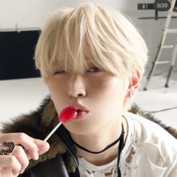 Shiroiwa Ruki gallery image