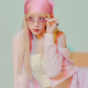 Taeyeon gallery image