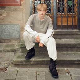 Heeseung gallery image