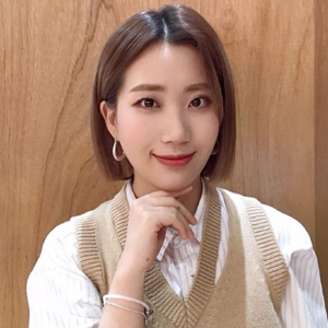 Jiyoon gallery image