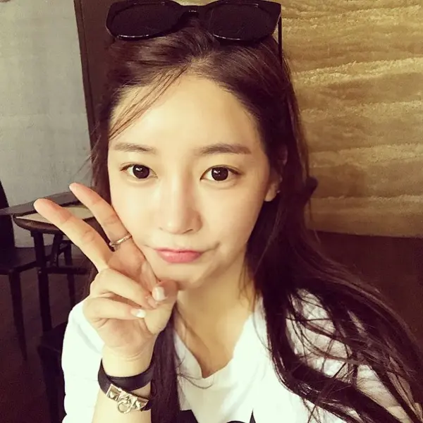 Soyeon gallery image