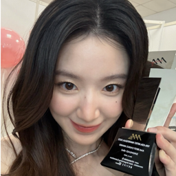 Shuhua gallery image