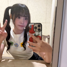 Siyeon gallery image