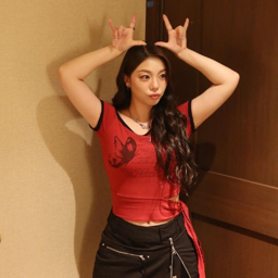 Ailee gallery image