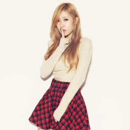 Yezi gallery image