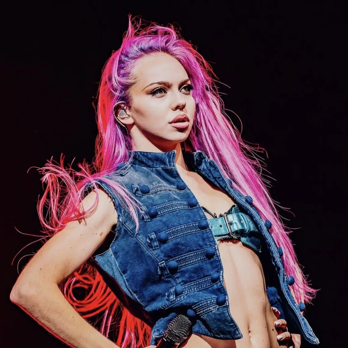 Adéla gallery image