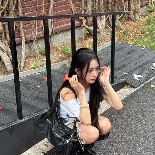 Jisun 갤러리 이미지