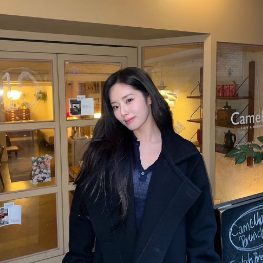 Jiwon gallery image