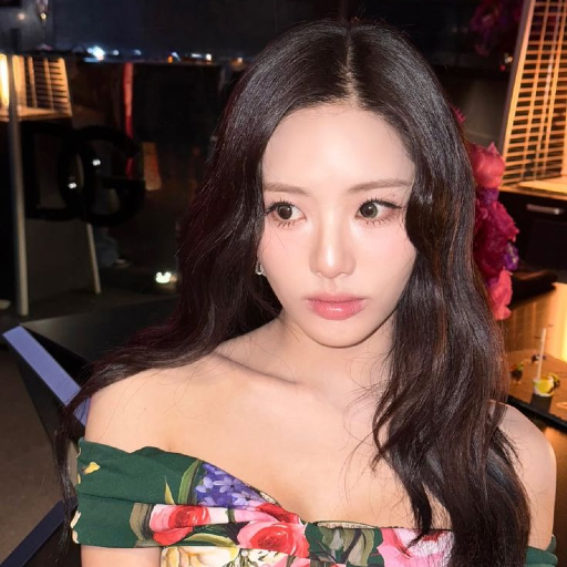 Jiwon gallery image